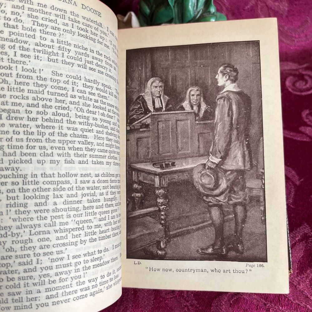 Vintage Book: Lorna Doone A Romance of Exmoor by R.D. Blackmore. Illustrated - Picture 7 of 10